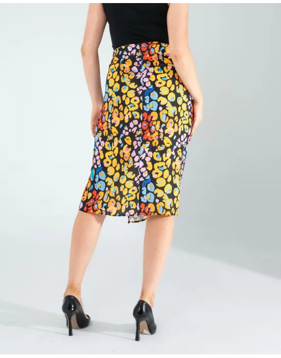 Etkileyici Yan Yırtmaçlı Etek