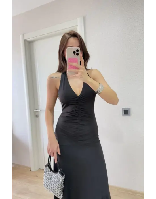 Omarı Elegan Siyah Sırt Dekolteli Elbise