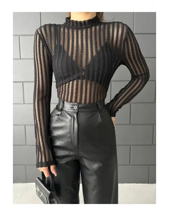 Zarif Transparan Tül Bluz