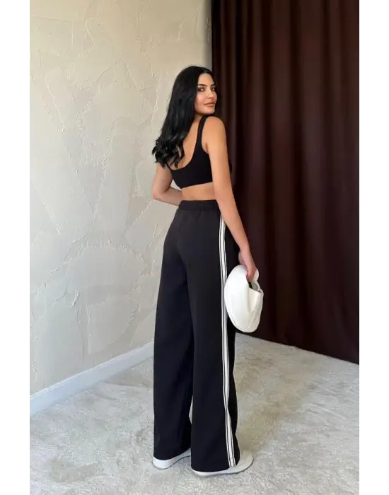 Siyah Yanları Şeritli Pantolon