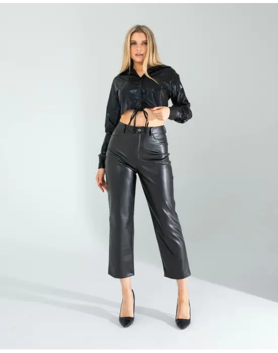 Çarpıcı Yılan Varaklı Bağcıklı Gömlek