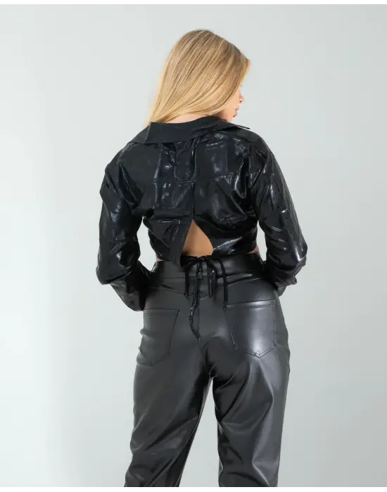 Çarpıcı Yılan Varaklı Bağcıklı Gömlek