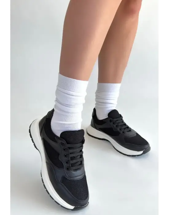 Slar Siyah Cilt Bağcıklı Spor Ayakkabı