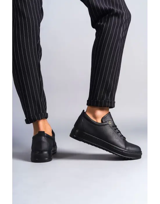 Omarı Cool Bağcıklı Cilt Erkek Spor Ayakkabı - Siyah