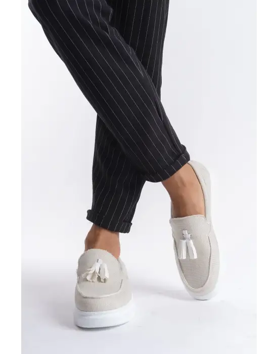 Omarı Etkileyici Püsküllü Keten Erkek Günlük Spor Ayakkabı - Beyaz