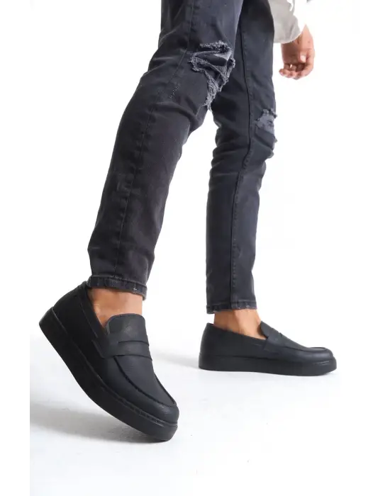 Omarı Konforlu Siyah Günlük Spor Ayakkabı