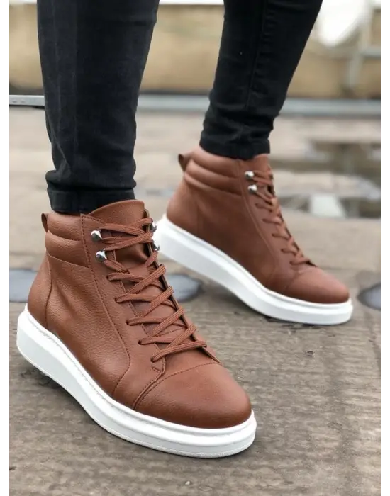 Omarı Tarzınızı Yansıtan Taba Renkli Erkek Spor Bot