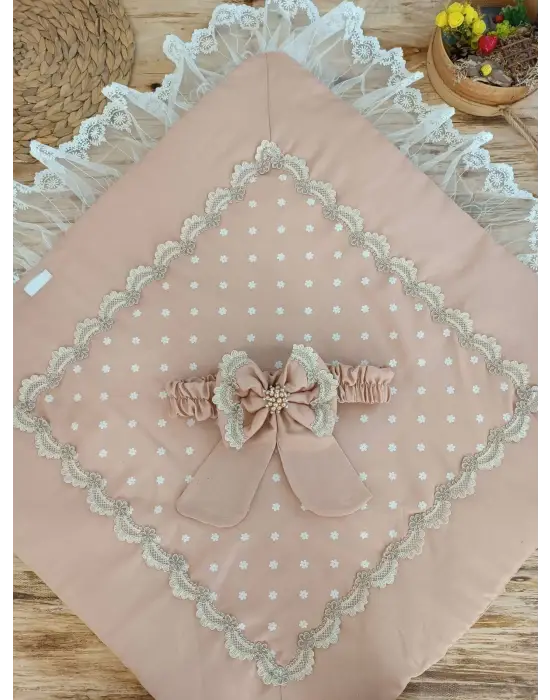 Omarı Yenidoğan Pamuk Papatya Desenli Unisex Bebek Battaniyesi Kahverengi