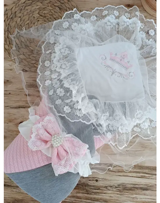 Omarı Pembe Prizma Taş Nakışlı Yenidoğan Bebek Battaniyesi