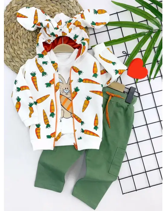 Omarı Havuç Desenli Kulaklı 3lü Erkek Bebek Takımı Ekru