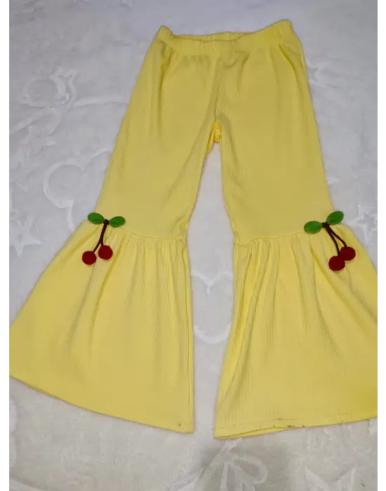 Omarı Sevimli Kiraz Desenli Kız Çocuk Tişört Takımı Sarı