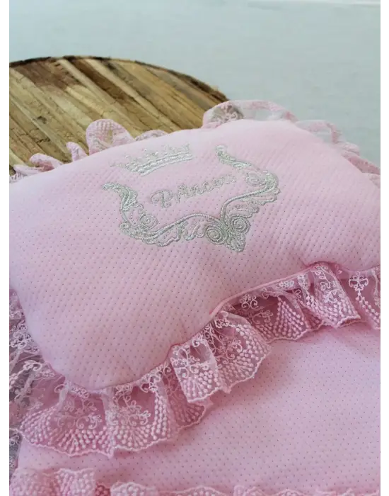 Omarı Yenidoğan Sahra Taç Nakışlı Alt Açma Seti