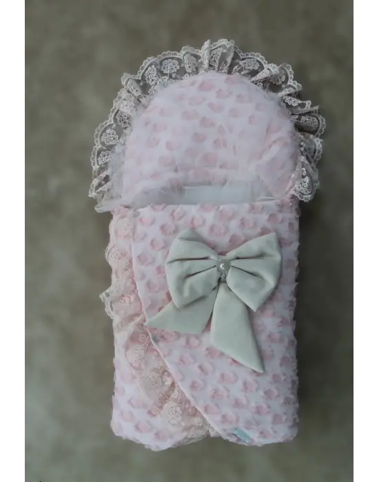 Omarı Dörtlü Koza Dantelli Yenidoğan Bebek Battaniyesi - Pembe