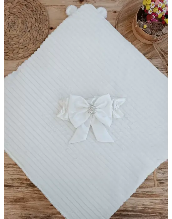 Omarı Yenidoğan Wool Yün Ayıcık Kulaklı Kundak Battaniye