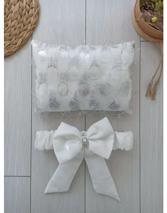 Omarı İzmir İncisi Tül İşlemeli Yenidoğan Pamuklu Kundak Seti