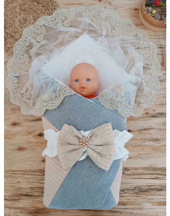 Omarı Yenidoğan Pamuk Battaniyesi Taç Nakışlı Prizma Taş Desenli Bebek Örtüsü