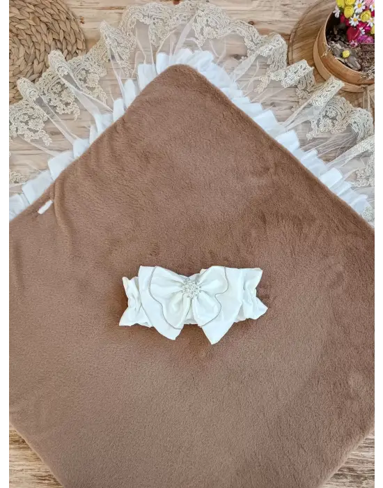 Omarı Yenidoğan Güpürlü Yün Battaniye - Kahverengi