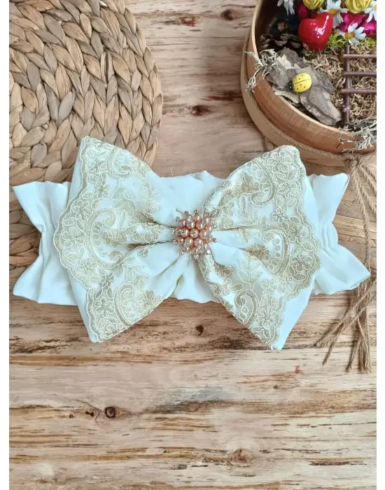 Omarı Yenidoğan Güpürlü Fiyonklu Bebek Battaniyesi Ekru