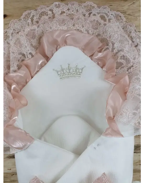 Omarı İnci ve Dantel Detaylı Gül Kurusu Battaniye