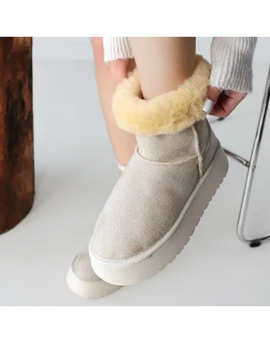 Sophia Bej Süet Bot