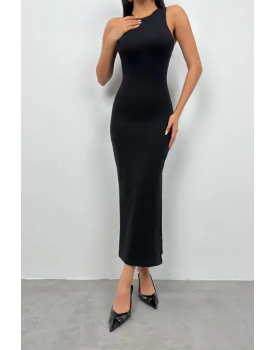 Omarı Rahat ve Şık Yüzücü Yaka Elbise