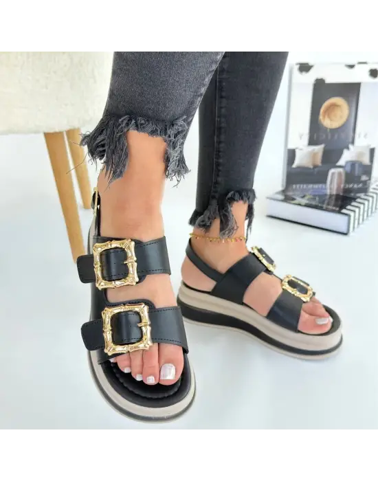 Çarpıcı Cilt Sandalet