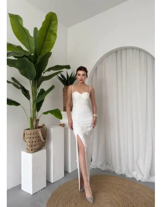 Stor Gül Detaylı Elbise