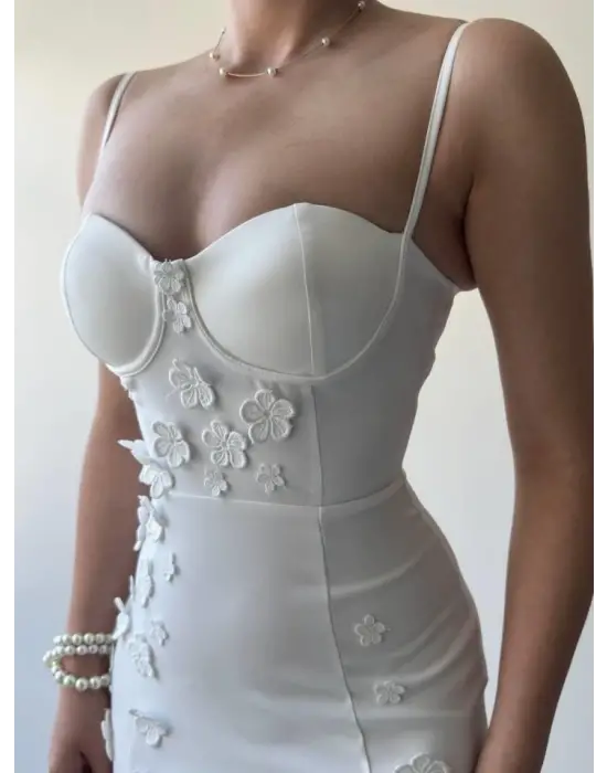 Stor Gül Detaylı Elbise