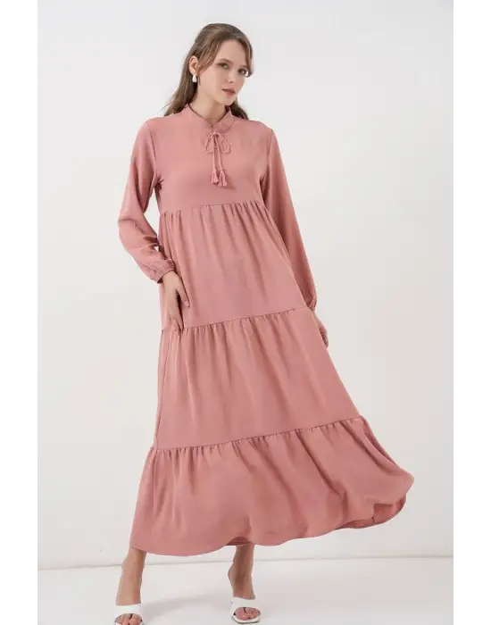 T1627 Yaka Bağcıklı Elbise - Pudra