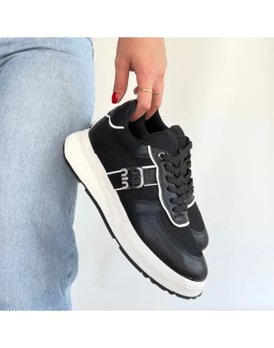 Tanwe Siyah Cilt Bağcıklı Spor Ayakkabı