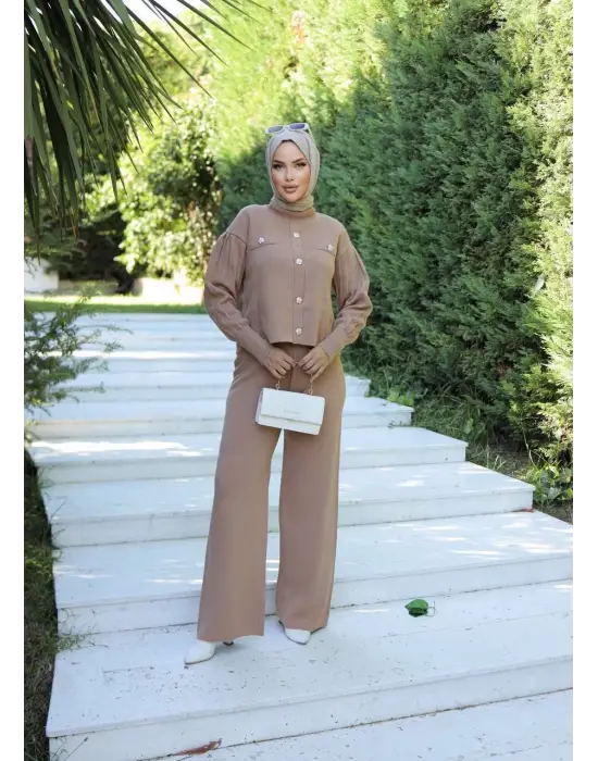 Omarı İkili Triko Takım - Taş Düğmeli Vizon Stili