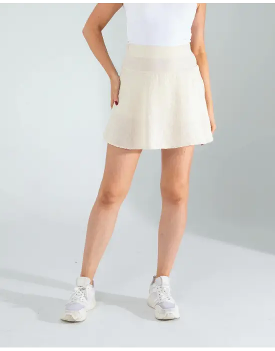 Omarı Yazın Rahatlığını Keşfet: Taş Keten Şort Etek