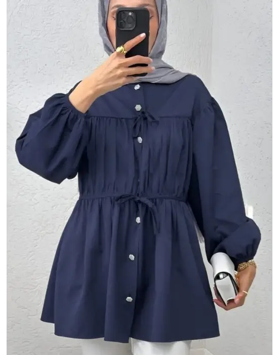 Taşlı Düğmeli Kolu Lastikli Bağlama Detaylı Gömlek -Laci