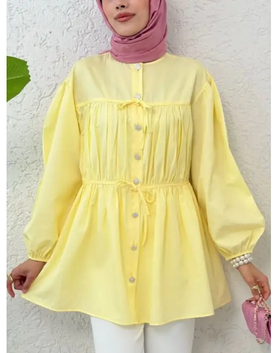 Omarı Sarı Taşlı Detaylı Gömlek