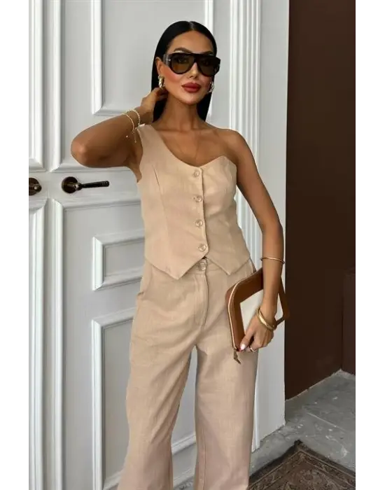 Omarı Şıklık ve Rahatlıkta Sınırsız Stil: Omuz Detaylı Plazzo Pantolon Takım