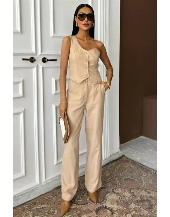 Omarı Şıklık ve Rahatlıkta Sınırsız Stil: Omuz Detaylı Plazzo Pantolon Takım