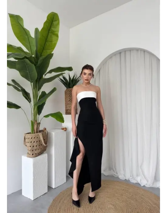 Omarı Zarif Yırtmaç Detaylı Elbise