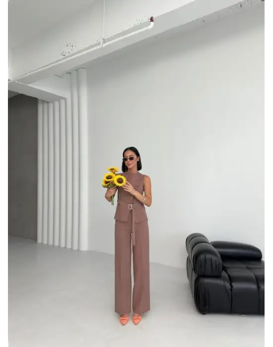 Ti̇na Asi̇metri̇k Keten Yelek Pantolon Takim