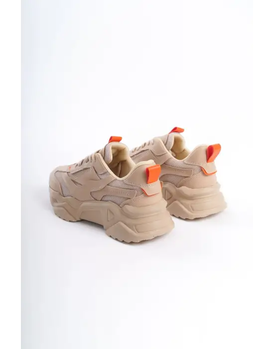 Rahat Tabanlı Bayan Spor Ayakkabı