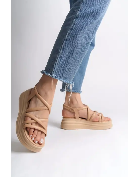 Trend Rahat Tabanlı Bayan Sandalet