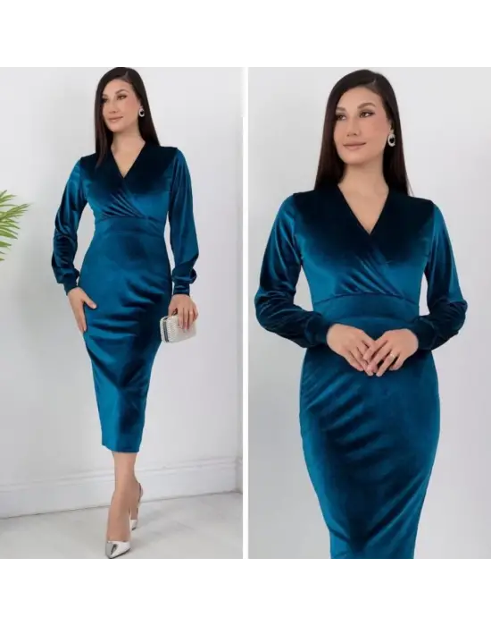 Omarı Kadife Kumaş Manşetli V Yaka Elbise