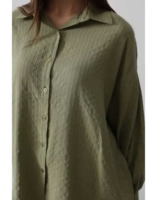 Omarı Şık Çizgili Uzun Kol Gömlek