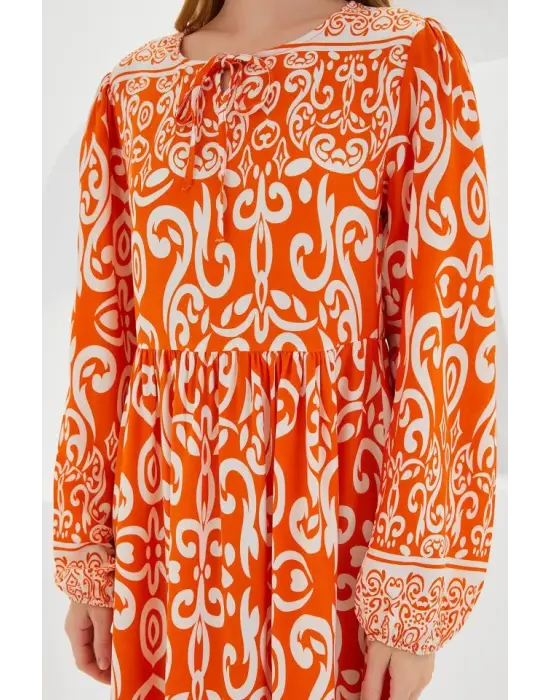 Turuncu Ekru Desenli Uzun Viskon Elbise 1947