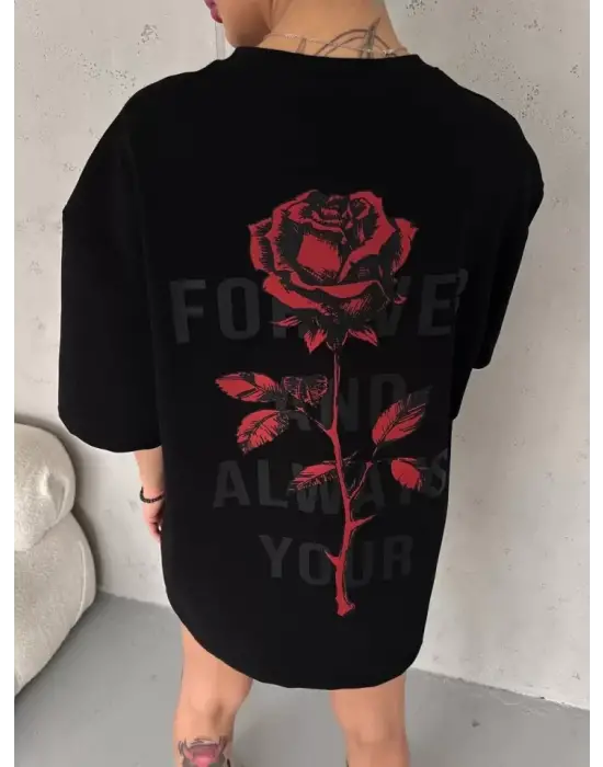 Omarı Siyah Oversize Bisiklet Yaka Baskılı T-Shirt