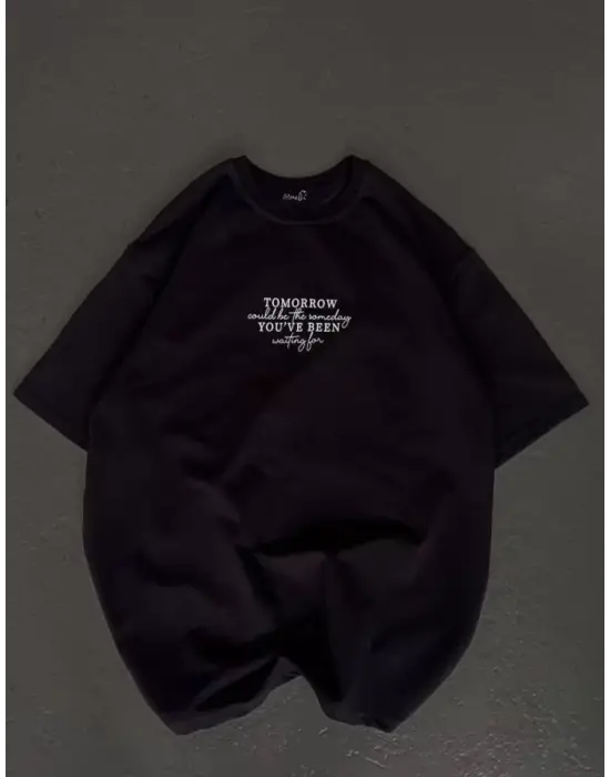 Omarı Baskılı Oversize Unisex Bisiklet Yaka T-Shirt - Siyah