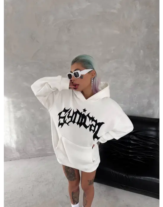 Omarı Rahat ve Şık Kapşonlu Baskılı SweatShirt