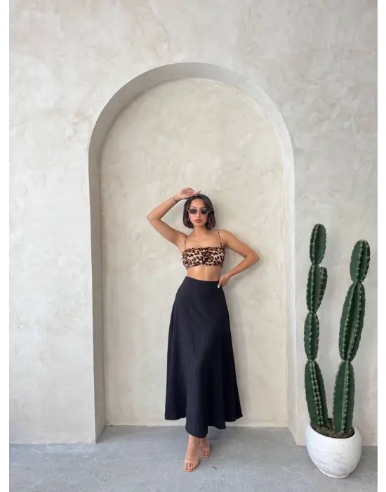 Omarı Kadife Uzun Etek - Gri renkli, astarlı, zarif tasarım