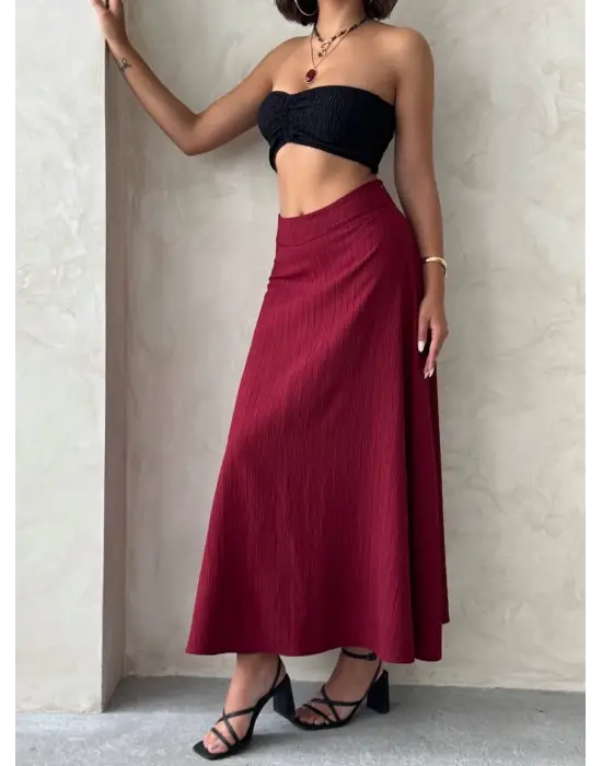 Omarı Şık ve Zarif Uzun Etek