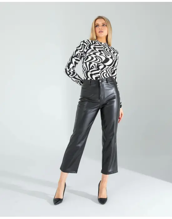 Omarı Şık ve Rahat Uzun Kollu Body