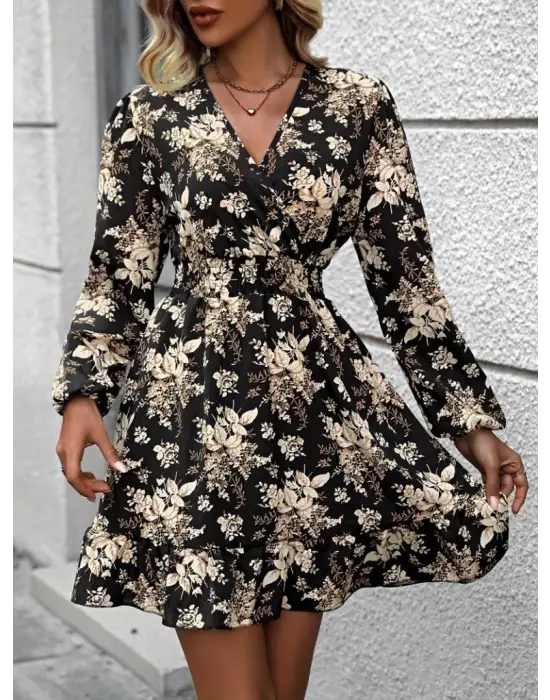 Omarı Zarif Çiçek Desenli Kruvaze Yaka Elbise